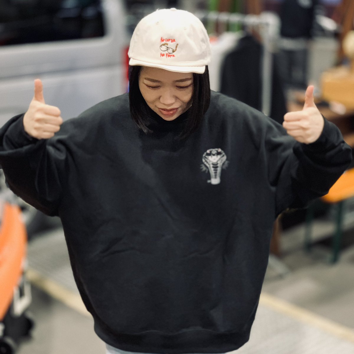 bassted_maa's tweet photo. 本日3/15 17時に新作をBASEで販売開始します🔥🔥🔥
伝説のコブラシフトノブ、伝説の手作りメガネがモチーフとなったアイテムが登場🔥🔥🔥
他にも盛りだくさんなのでチェックしてみて下さいませ💃💃💃
https://t.co/N6bXqPr6Jw https://t.co/gD0fqdKmjK