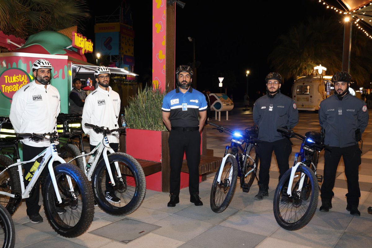 DubaiPoliceHQ's tweet photo. #News | Dubai Police Hosts Bicycle Patrol Teams’ Meeting to Exchange Expertise and Enhance Security Operations
Details:
https://t.co/U6bKFfcmkO
#YourSecurityOurHappiness
#SmartSecureTogether https://t.co/T2oC6xC60d