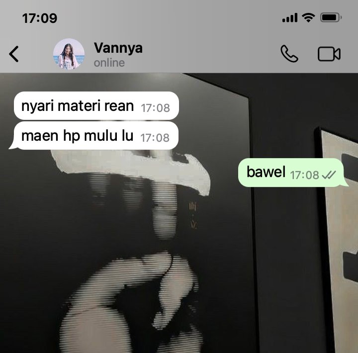 inocrushie's tweet photo. 36 : rean yang gak waras https://t.co/0AMtDxNdvH