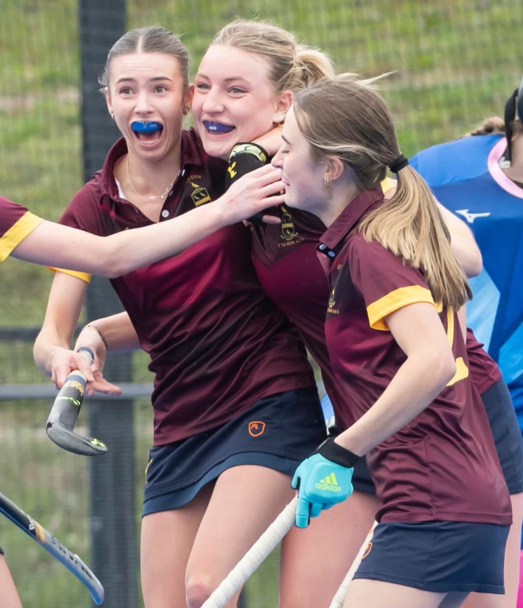 HeadGeog's tweet image. Awesome work girls! Well done to daughter Kat for her hatrick!