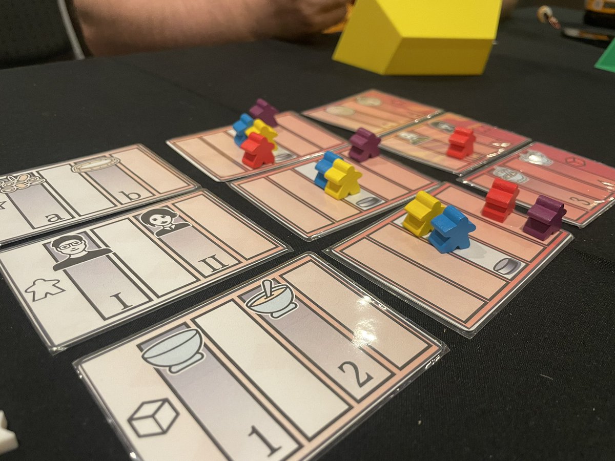 Playing my design ‘I Don’t Like Onions’ at the Board Game BBQ game day.