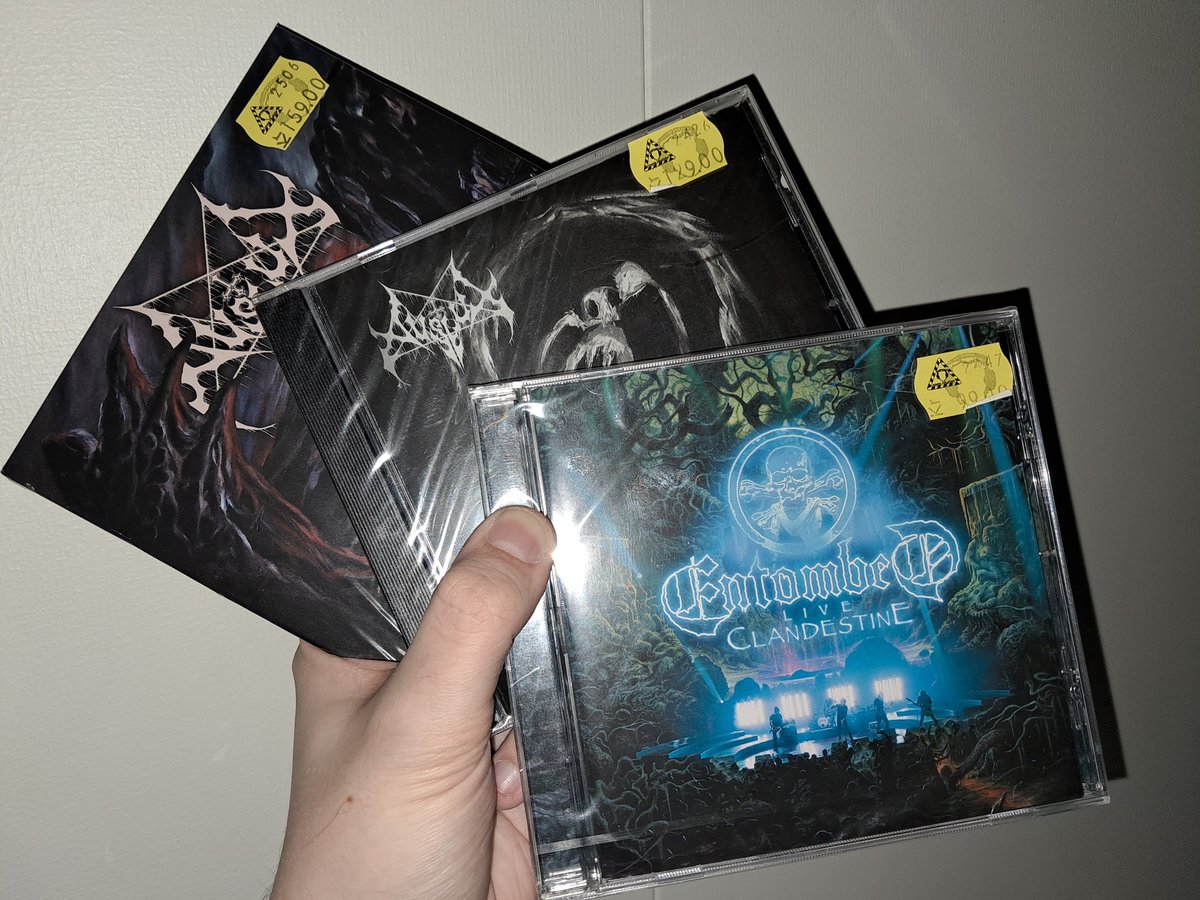 OpoznionyGracz's tweet photo. Przy okazji bonusowe #opóźnioneCD. #Entombed #Avslut https://t.co/5fXvYVNHGu