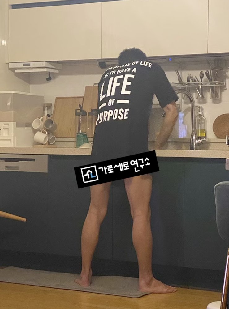 눙톰슨 tweet media