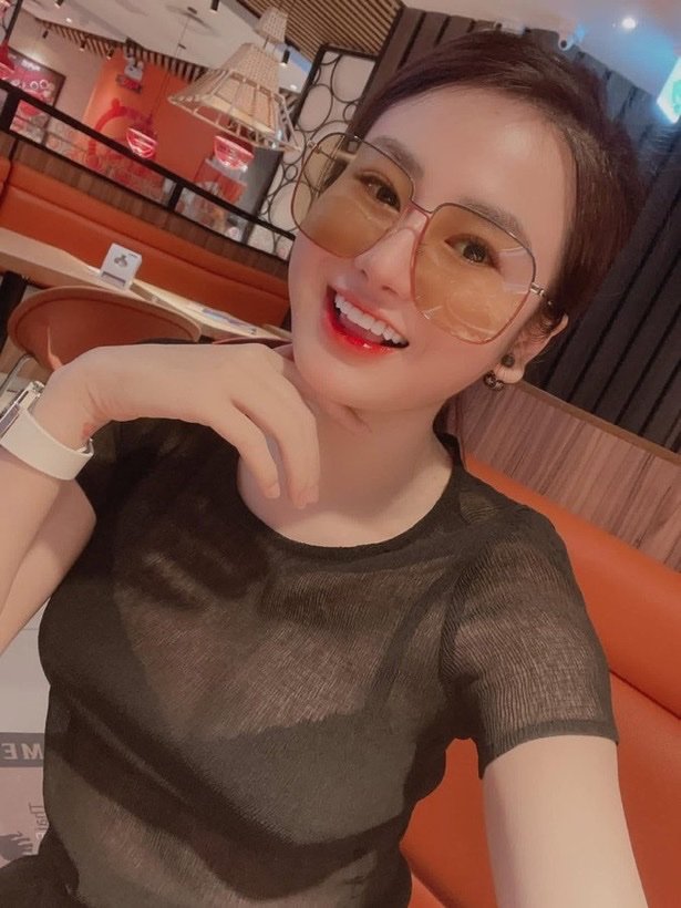 Trucly488's tweet photo. Đụ c hem https://t.co/YfZsJQfs3a