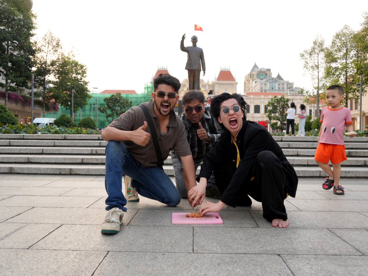 menchiniki's tweet image. 本職の会社で左遷が決まったから、
やけくそでベトナムにメンチ切ってきた。