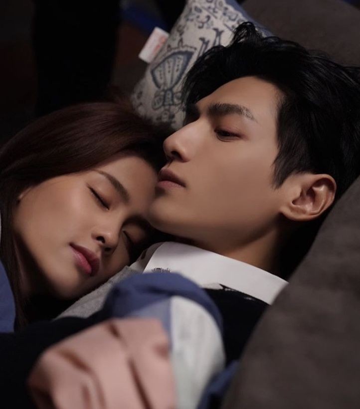 Every lifetime is us time.
#TillTheEndOfTheMoon
#LoveIsSweet
#BaiLu
#LuoYunxi