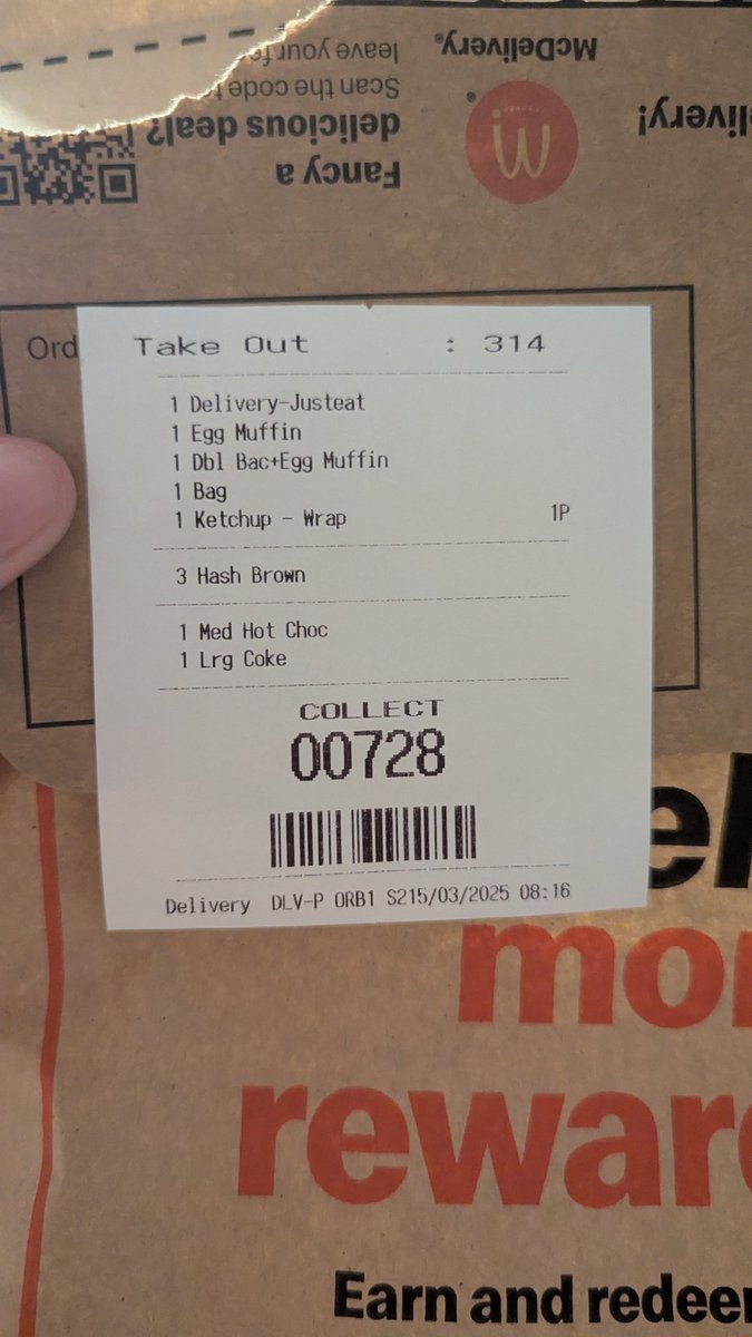 jennam1767's tweet photo. @JustEatUK - disaster of a company!! Food delivered completely wrong! But no response for 2 days??? Hope who ever got my order doesn't have an egg allergy as there's none on theirs!!! https://t.co/LLYUYfo5uC