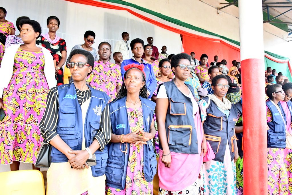 Province Kayanza tweet media
