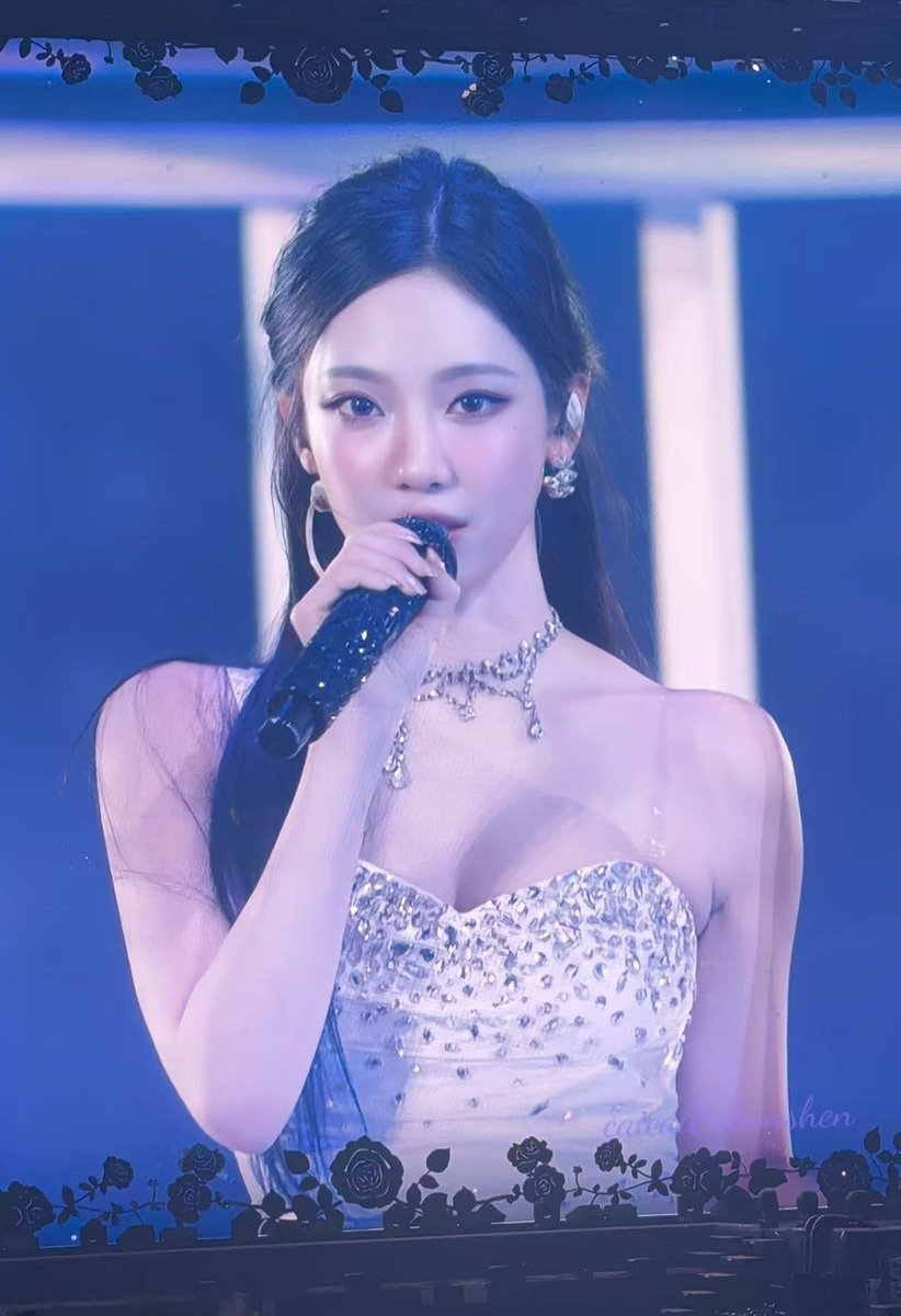 zzkkyy183811's tweet photo. Princess👑

#NINGNING https://t.co/6o1HCgQZFj