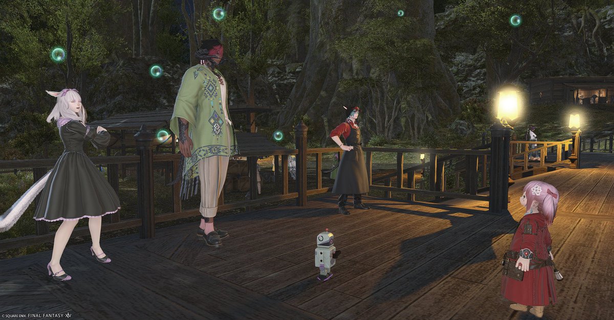 aoiffxiv's tweet photo. 開会時は人が少なくてちょうどPLL被ってるし...ってドキドキしたけど、今日もたくさんご来場くださりありがとうございました～！
回数重ねていいくと顔見知りが増えていくのも楽しみの一つ💕
#FF14 #青天市 #FF14CCC
#WindyBell #杉の木鉄工所 #すぅみぃ https://t.co/9h1KFboAW7