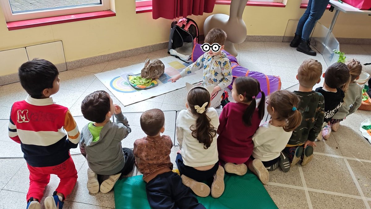 piusolbiate's tweet photo. #solbiateolona #petterapy #scuoladellinfanzia #andreaponti https://t.co/WujjHZjyZj