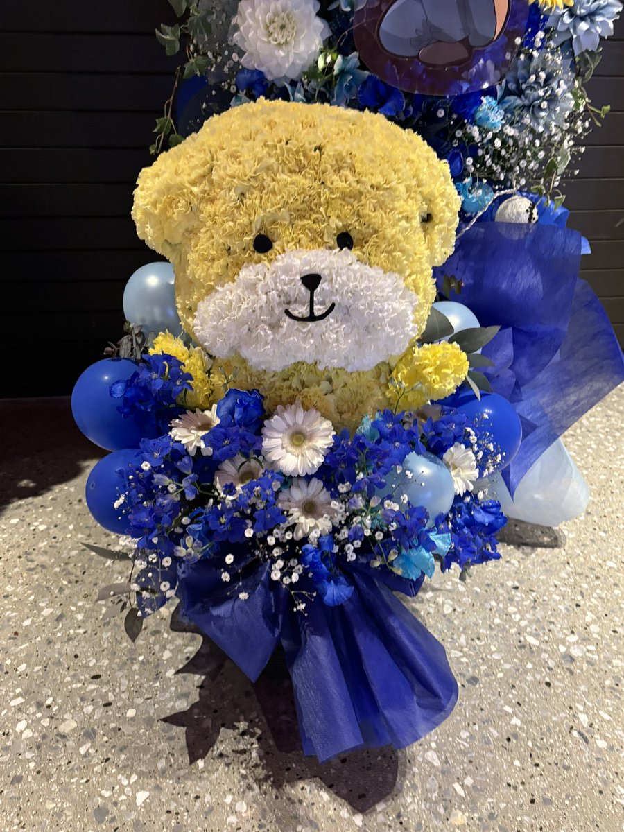 gghf_fan_'s tweet photo. Galileo Galilei "あおにもどる"

2025.3.15 東京ガーデンシアターにてフラワースタンドを出させていただきました💙💛

過去最大のフラワースタンドとなりました💐💝
ご参加頂いた皆様ありがとうございました🫧💫

#GG 
#GalileoGalilei
#あおにもどる
#GG_BLUE https://t.co/Kk66V9Doaw