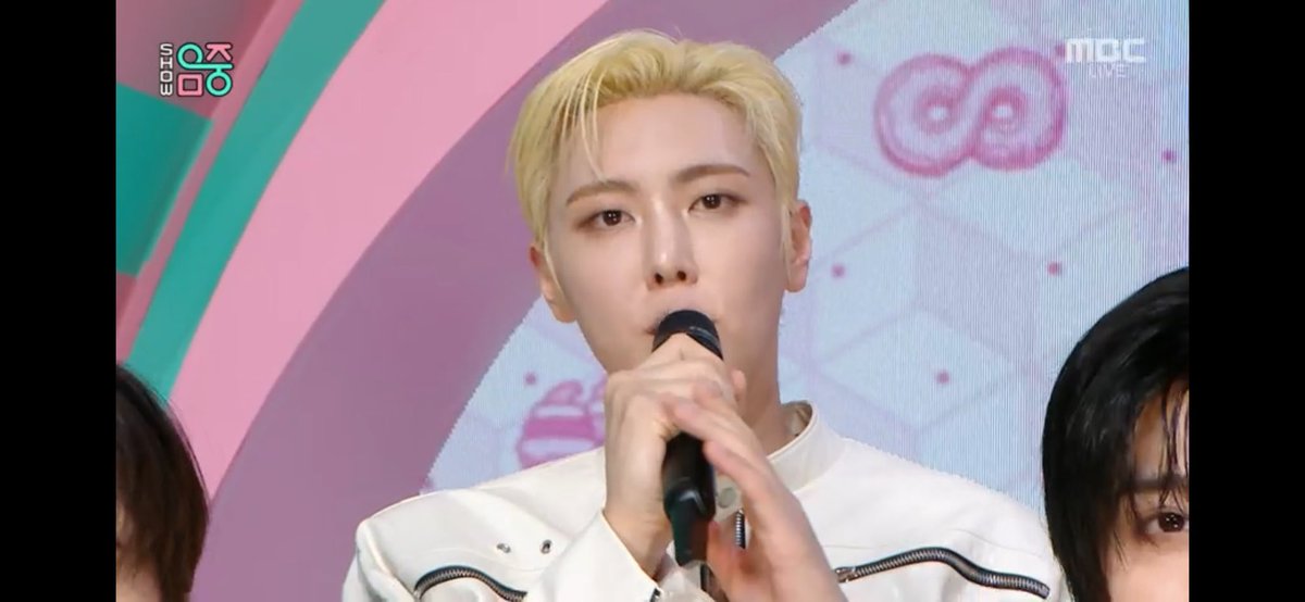 sotata27's tweet photo. ไปๆฅใๅฏๆใใงใ๐
LOVE RACE ON MUSIC CORE
#SF9_LOVERACE_MuCore
#SF9 #LOVE_RACE @SF9official https://t.co/u7gWjc3Lqy