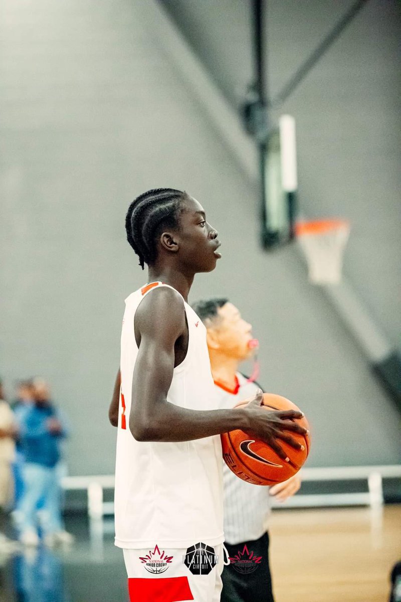 Kur Lual (@klual7) on Twitter photo 