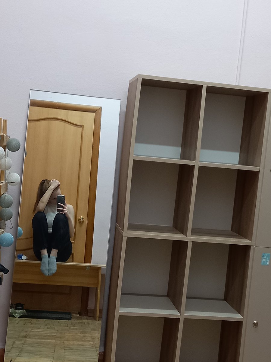 Good morning friends 🌟 

My day starts not with coffee but with dancing 🔥 

#sport #Dancer