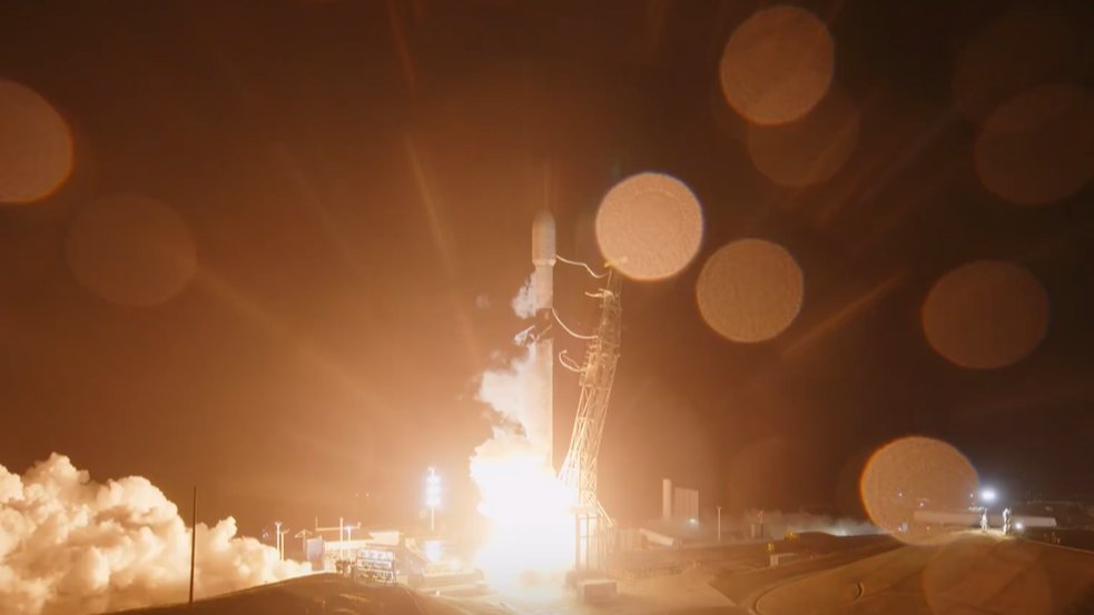Liftoff! 

NASA’s EZIE (Electrojet Zeeman Imaging Explorer) launched from Vandenberg Space Force Base in California at 11:43 p.m. PDT on March 14 (2:43 a.m. EDT on March 15).

More: blogs.nasa.gov/ezie/2025/03/1…

📷 Credit: SpaceX