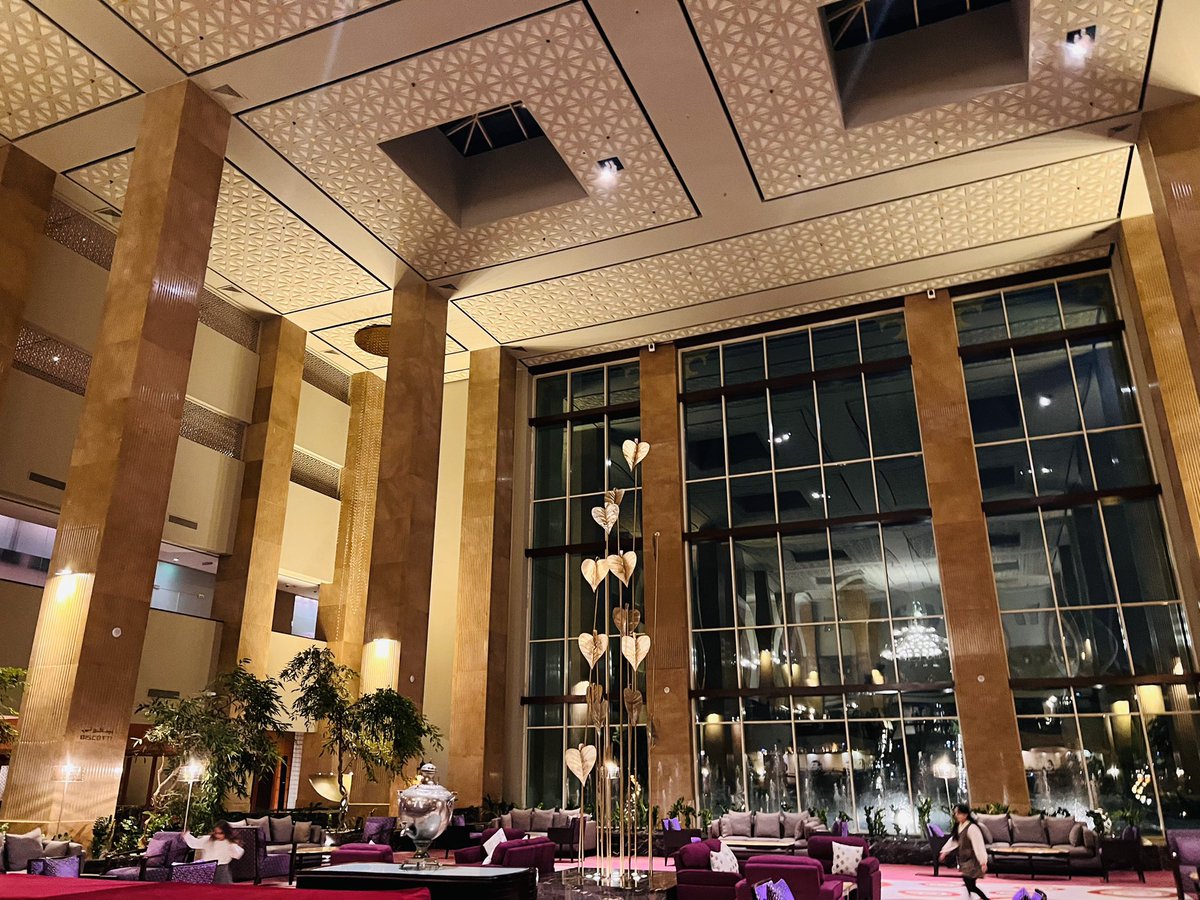 lavleeferlenssi's tweet photo. At #GrandHyattDoha last night ๐ #Ramadan #RamadanInDoha #Ramadan2025 #RamadanNights @Hyatt #WorldOfHyatt #WhenInDoha #WeekendInDoha #HappyWeekendDoha ~ Ramadan Day 14 ๐ซ #Garangao #GarangaoInDoha https://t.co/ZgqDRmW17u