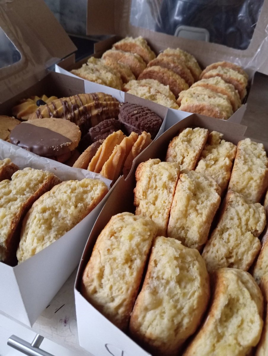 IvyRamscom's tweet photo. Good Morning 🙏🏾 we try again today. Based in Johannesburg South, Devland. 0655132023 to order 🤗

#BudgetSpeech2025 #BusinessNews #scones #baking #smallbusinessowner https://t.co/pUbp5GwTMY
