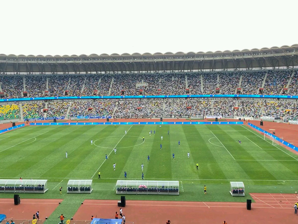 Hello Congolese 🇨🇩, Burundian 🇧🇮 and South Africans 🇿🇦

This is Amahoro Stadium from Rwanda 🇷🇼 not Santiago Bernabeu Stadium 🙌🏽

👇🏽👇🏽