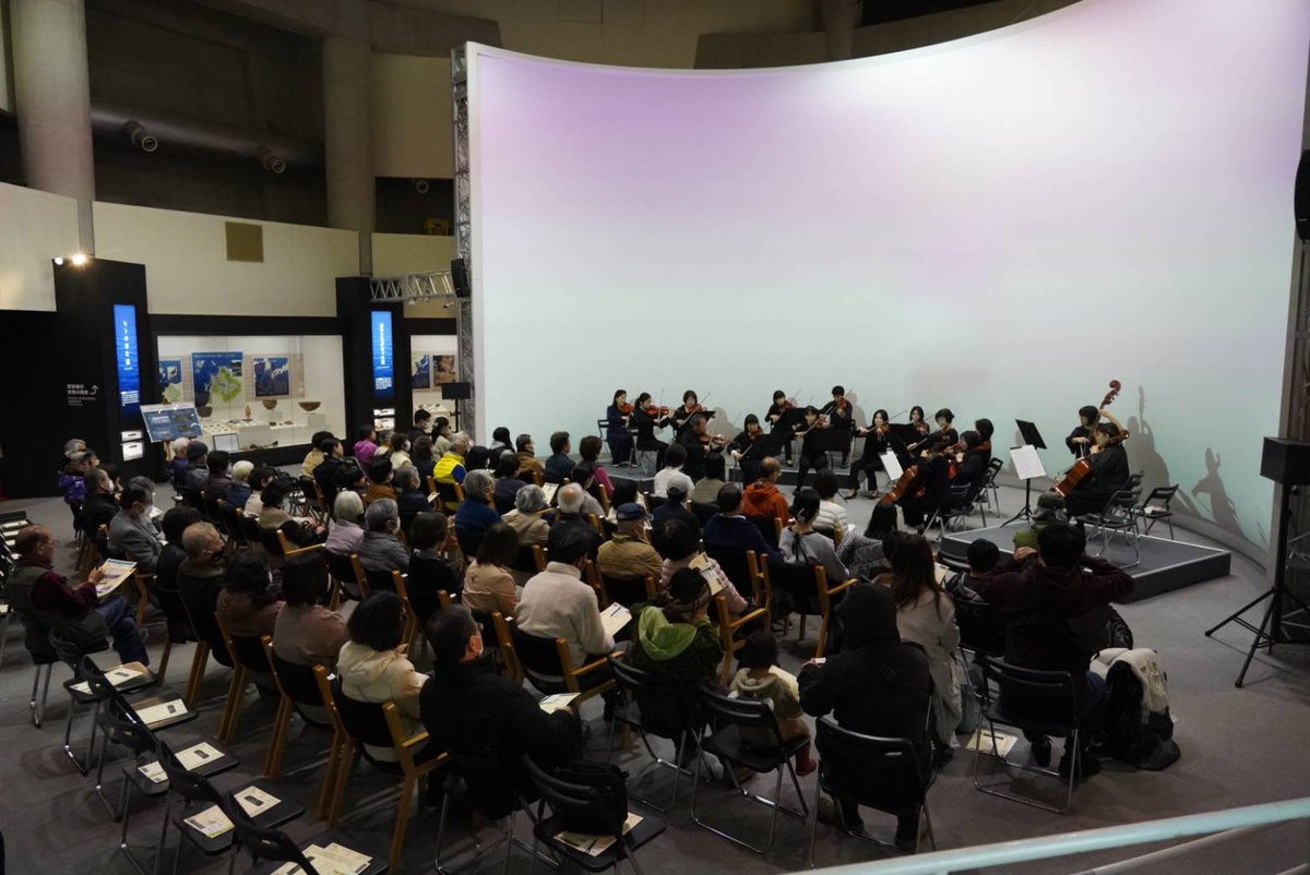 ensemble_clarte's tweet photo. こんにちは、クラルテです

海の道むなかた館でのスプリングコンサート、終演いたしました🎵

なんと満員満席👏

お越しくださったみなさま
関係者のみなさま
応援してくださったみなさま

ありがとうございました‼️

来週23日(日)はカメリアホールで
当日券をご用意してお待ちしております

#宗像市 https://t.co/JJMEQ28Ifq