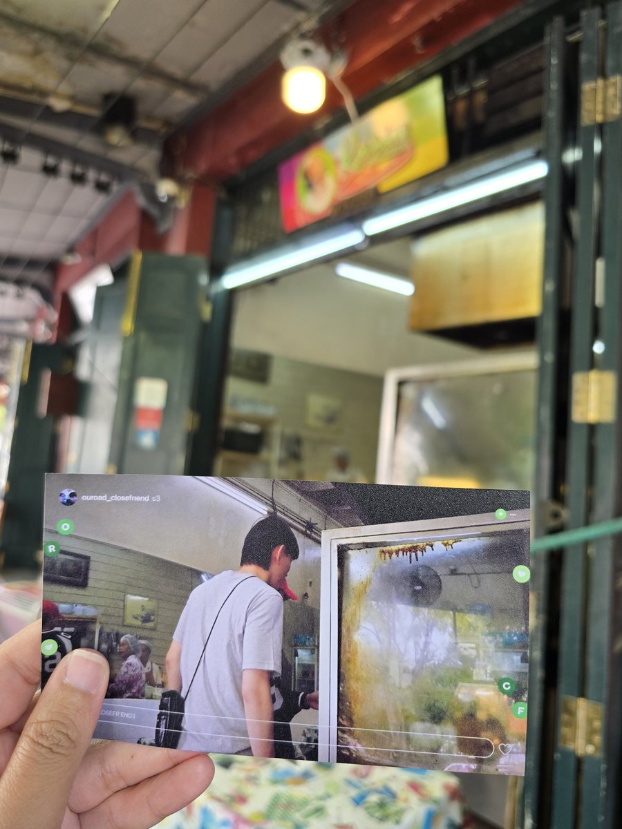 jjiija14's tweet photo. ไปฮะ
-ร้านโรตีKarim
-ร้าน108juices (อู๋โรดไม่ได้กินแต่พี่ได้กินนะ น้ำผลไม้ฟินมากเตง🙂)
-ร้านก๋วยเตี๋ยวนายโส่ย (อันนี้นั่งโต๊ะเดี๋ยวกันกับน้องเลย เพราะอะไรคะ? เพราะมีพัดลม55555)
#CLOSEFRiENDss3_EP1
#OuRoadKhotFan
#DaouOffroad #ต้าห์อู๋ออฟโรด https://t.co/DyqLtP1sRR