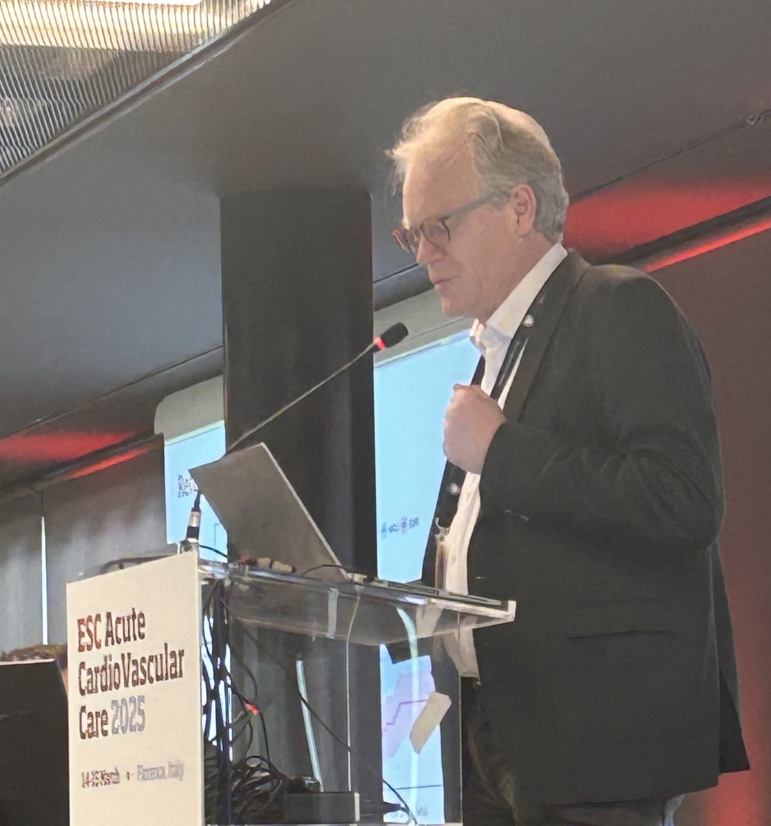 Hoy many patients return to work after cardiac arrest? #ACVC2025 

Prof Christian Hassager