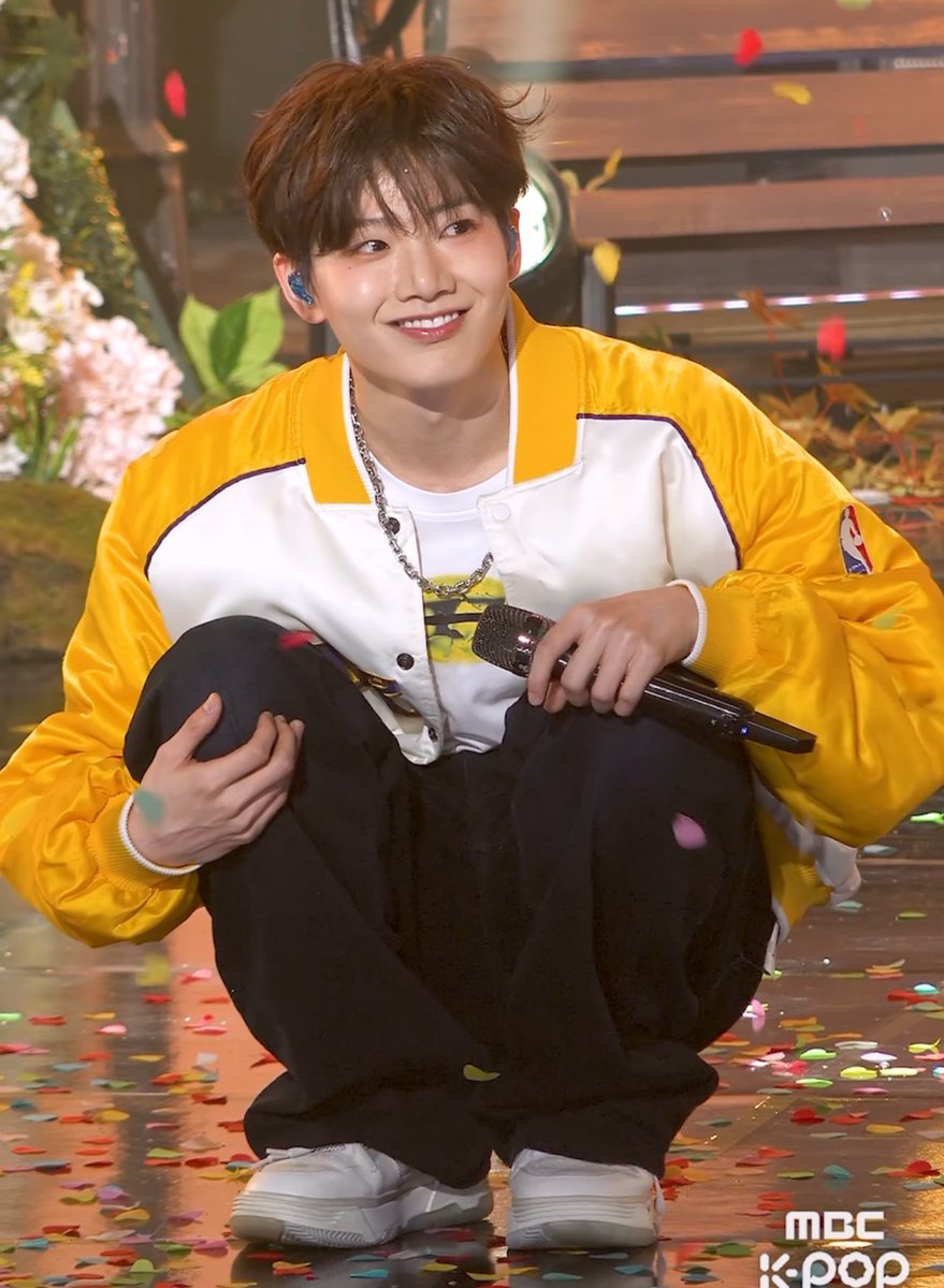 seeupz's tweet image. 제발그만해해지마나도사람이야..