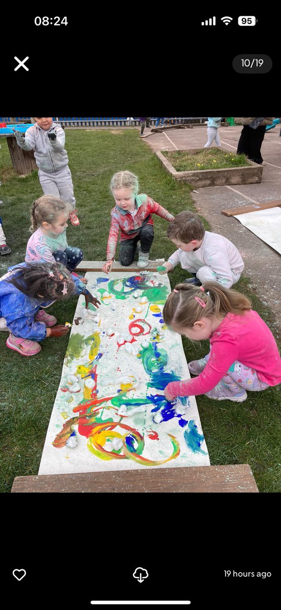 Miss Eaves tweet media