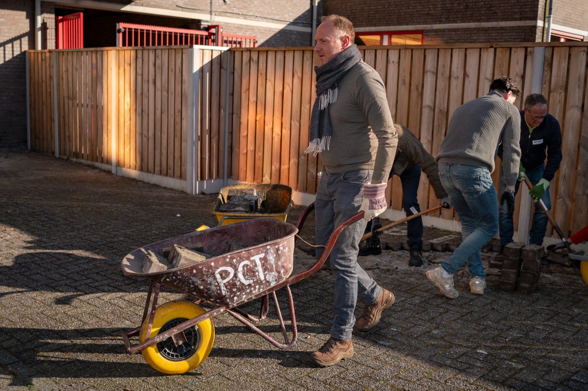 Bas van der Pol tweet media