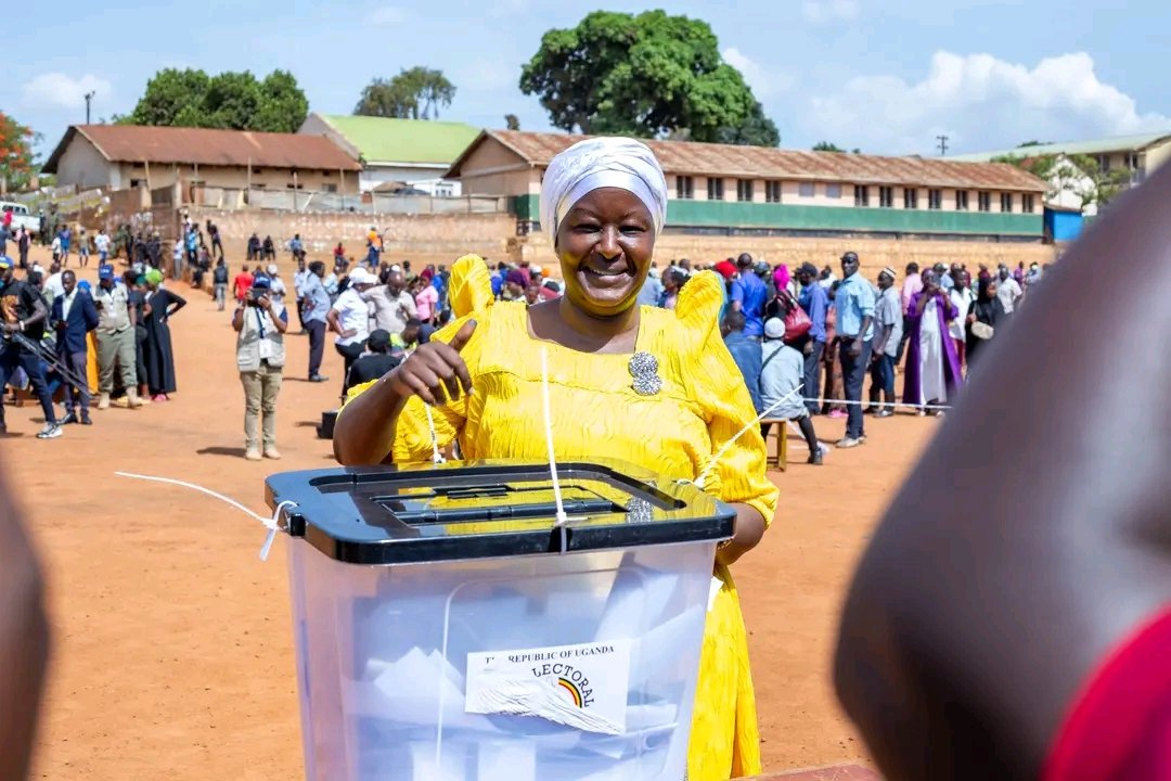 Ekibiina ky'ebyobutegyeki ekiri omu bwebembezi ekya <a href="/NRMOnline/">NRM Party</a> kyarangyirira ku baza kuza omu kooti kuhakanisa ebirugyire omu karuru k'obwa omunyishengyero wa Kawempe North. 
Byarangyirirwa karani mukuru wa NRM- Rt Hon Richard Todwong.
#TayariFm
#TayariFmUpdates