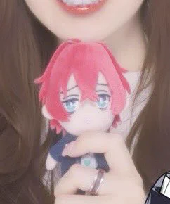 コラボプリも撮ってきた 加工に引っ張られて頭伸びてるドポ愛おし