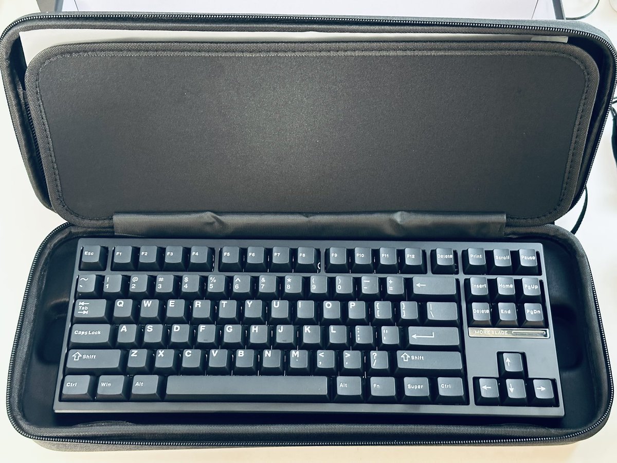 Morkblade Bold TKL HE