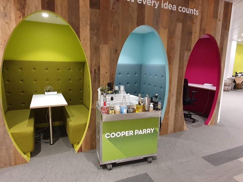 flybybars tweet media