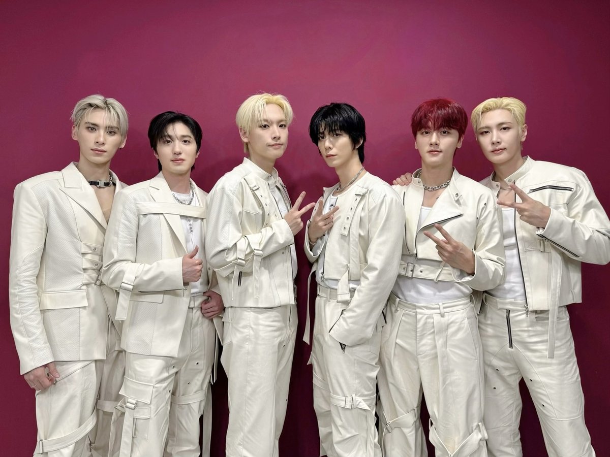 SF9_FANCLUB's tweet photo. [📸] 250315 MBC 쇼! 음악중심

#SF9 #에스에프나인 #LOVE_RACE https://t.co/tIYPZRjmkN