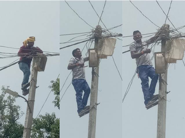 संविदा बिजली कर्मचारी🐦 (@contractworker0) on Twitter photo होली के पावन पर्व पर विद्युत विभाग द्वारा जिस समर्पण के साथ ड्यूटी की गयी, वह प्रशंसनीय है...
विद्युत कर्मियों के परिश्रम, त्याग व सेवा से ही हमारे उत्सव; 24*7 विद्युत सहित पूर्ण होते हैं।
सभी विद्युत के साथियों को हार्दिक शुभकामनाएं।
<a href="/Energy_MPME/">Energy Department, MP</a>
<a href="/PradhumanGwl/">Pradhuman Singh Tomar</a>
<a href="/mpczDiscom/">MPMKVVCL</a> होली के पावन पर्व पर विद्युत विभाग द्वारा जिस समर्पण के साथ ड्यूटी की गयी, वह प्रशंसनीय है...
विद्युत कर्मियों के परिश्रम, त्याग व सेवा से ही हमारे उत्सव; 24*7 विद्युत सहित पूर्ण होते हैं।
सभी विद्युत के साथियों को हार्दिक शुभकामनाएं।
<a href="/Energy_MPME/">Energy Department, MP</a>
<a href="/PradhumanGwl/">Pradhuman Singh Tomar</a>
<a href="/mpczDiscom/">MPMKVVCL</a>