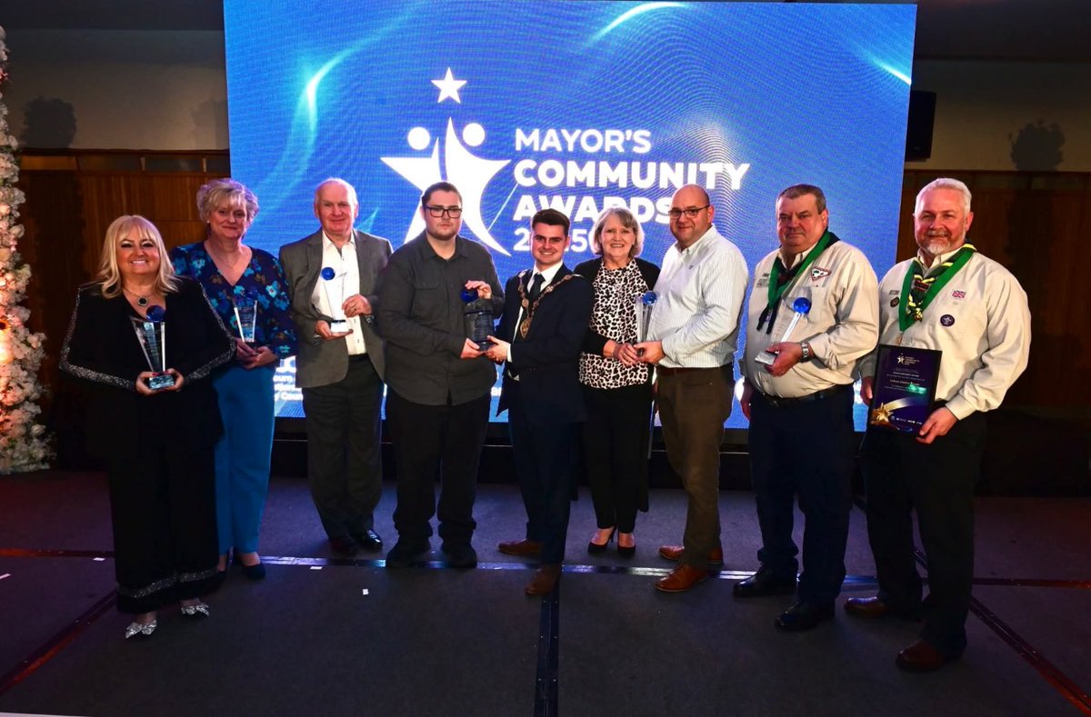 Mid Down &amp; Lisburn District CFR Scheme winners of the Health &amp; Wellbeing Award for  LCCC Mayors Awards 2025 in La Mon Hotel.