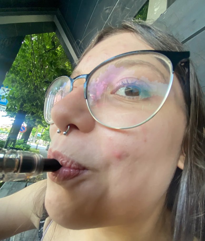 sminchiuz tweet media