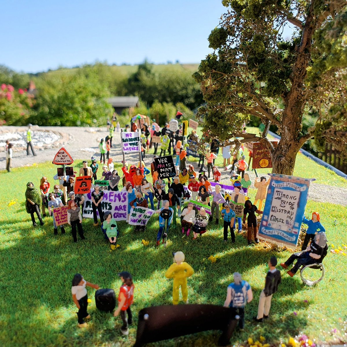 tinyhaunts_'s tweet image. Ah quite a few of your banners made it into tiny let women speak 😄 'a ram in a tutu isnae a ewe' and many more.. they're very striking.