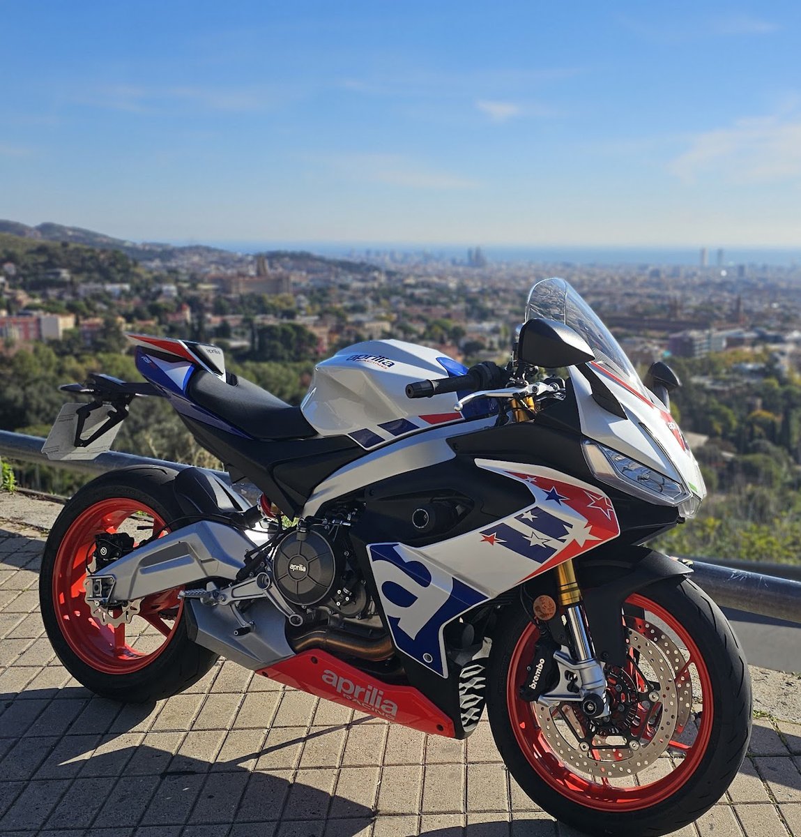 Foetoid™ tweet media