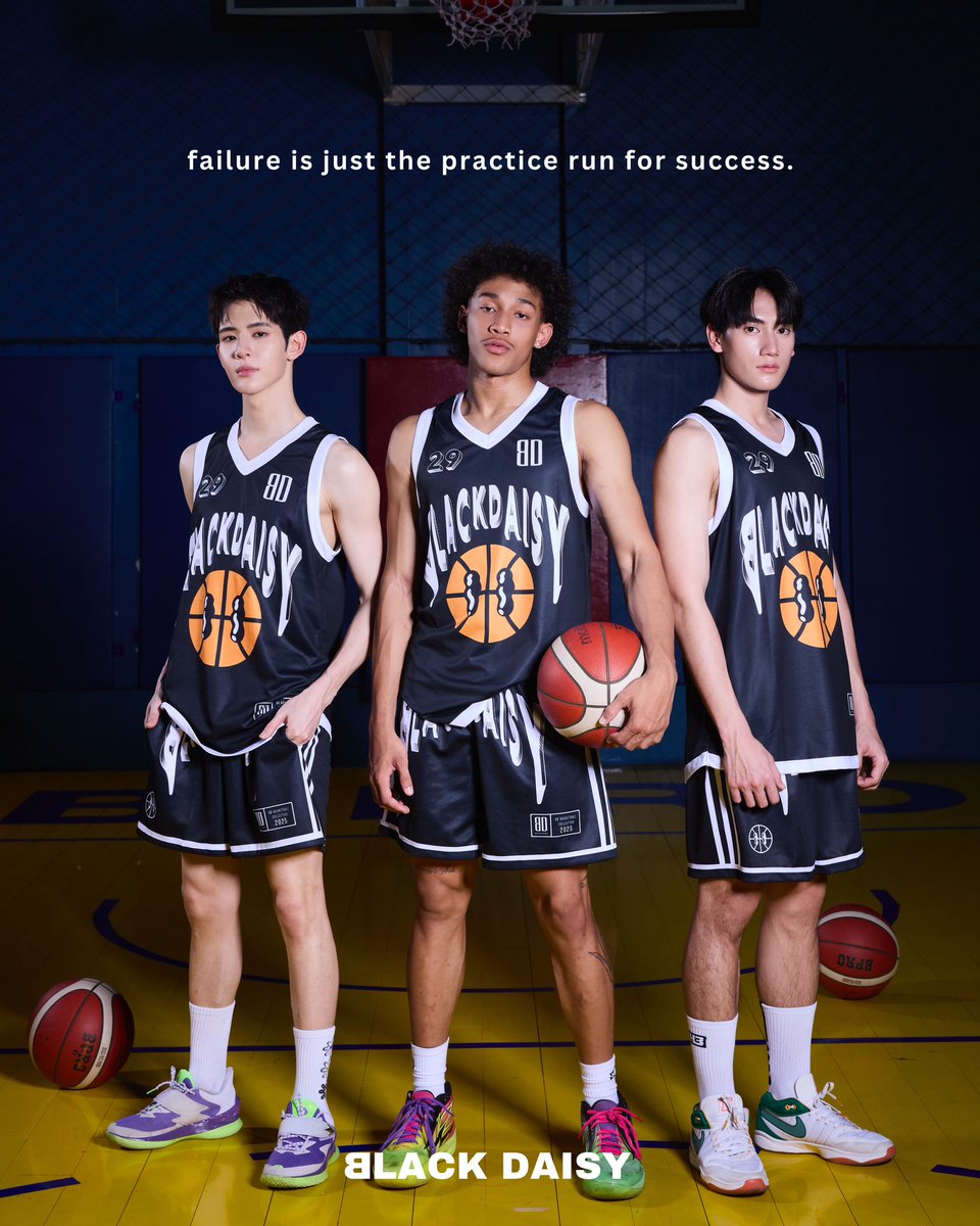 BD BASKETBALL COLLECTION

BD BASKETBALL JERSEY 
Color: Black 
Price :  690 BAHT
SIZE :  Chest 40-42 ” Length 31”

BD BASKETBALL SHORTS 
Color: Black 
Price :  750 BAHT
SIZE :  Waist 28-36” Length 16“

#blackdaisybd