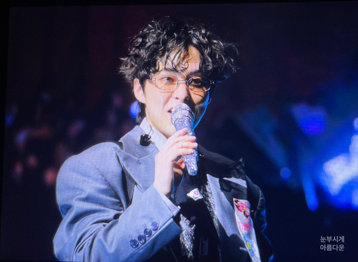 추억하나 추가요💙💙
#시우민_InterviewX_WHEE #시우민 #XIUMIN