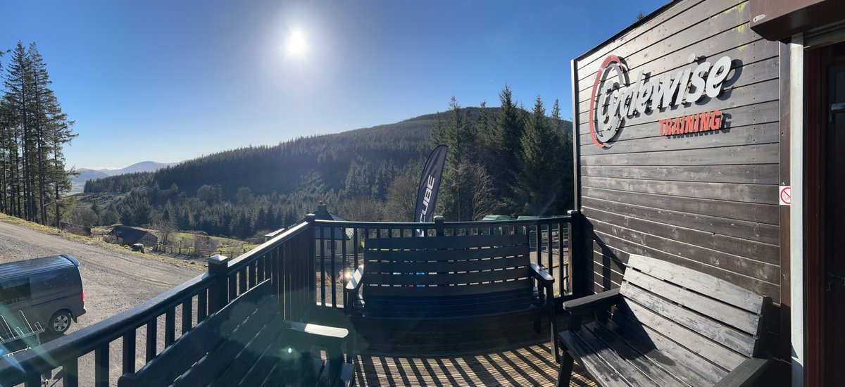 Suns out. Time to ride …⁦<a href="/FCwhinlatter/">Whinlatter</a>⁩ ⁦<a href="/rab_equipment/">Rab</a>⁩ #cyclewise #mtb #bikes #guidelife