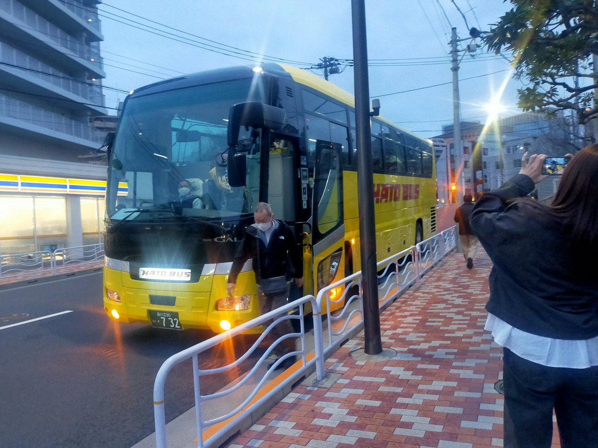 sames505's tweet photo. はとバス観光。
お上りさん。 https://t.co/M08xpM9DVX
