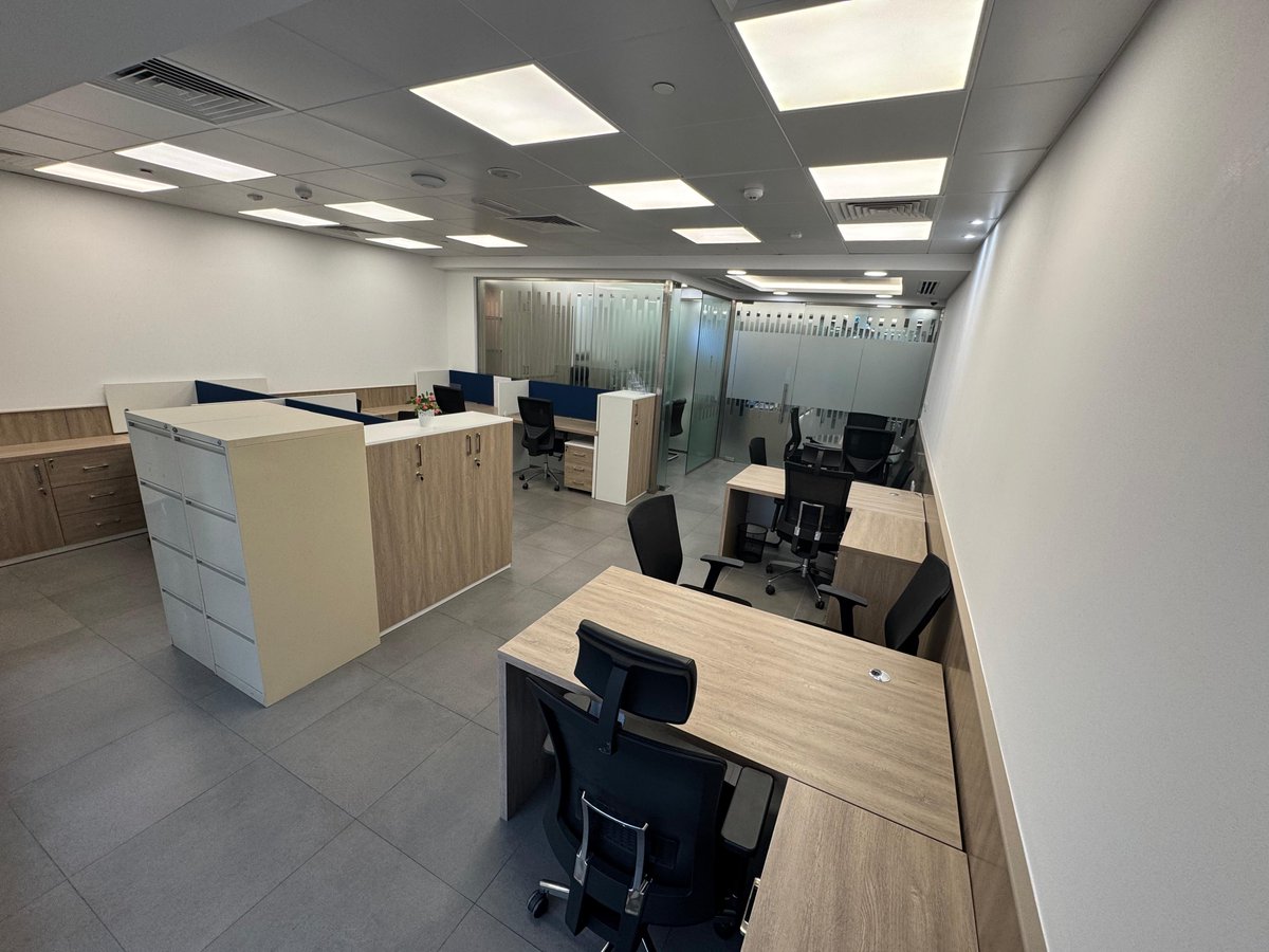 Tafweeqilahi's tweet photo. 🏢 Office for Lease – The Exchange Tower, Business Bay 🏢
✅ Size: 2,343.94 sq. ft. | Rent: AED 130K (Lowest AED 120K)
✅ Fully Furnished &amp; Ready to Move In
✅ Prime Business Location | Spacious &amp; Modern Layout
✅ 24/7 Security | High-Speed Elevators | Easy Access to Metro https://t.co/5M05DtVr3p