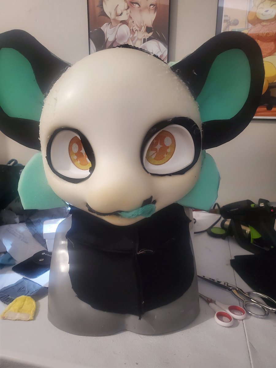 MisticCorgi724's tweet photo. This cute red panda is up for preclaim. I'm asking for $2,600 for the head hands and tail as well as a few goodies. Fully lined and two tongue options and eyelids. Feet can be added for $300 or if paid in full I'll include feet. Square,venmo,and cash app accepted. https://t.co/GFvWWe5RWq