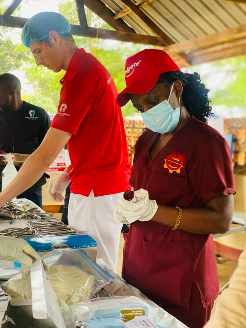 NutritionistKD's tweet photo. #Day2 of the #WorldOralHealthWeek in Masaka City, in Schools where Oral Health Education, Dental Care and Oral Hygiene is being done by Qualified teams from the Ministry of Health, Uganda Dental Association, @MinofHealthUG
@ainbyoo @ugandadental @Colgate
@OralHealthFL
#WOHD| #OralHealthMatters | #NutritionistKD