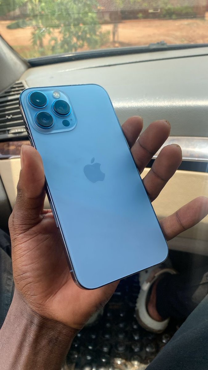 SmartplusUg's tweet photo. ⚡️Clean Uk iPhone 13 Pro and 13 pro max 128/256GB available ☎️/whatsapp 0703963377 https://t.co/z4RDfXVIL3