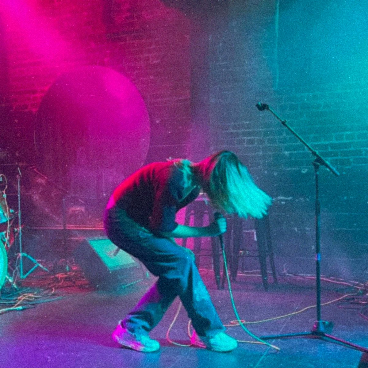 thanks la 💜 
📸:<a href="/acidpeaches/">acidy 🦠</a>