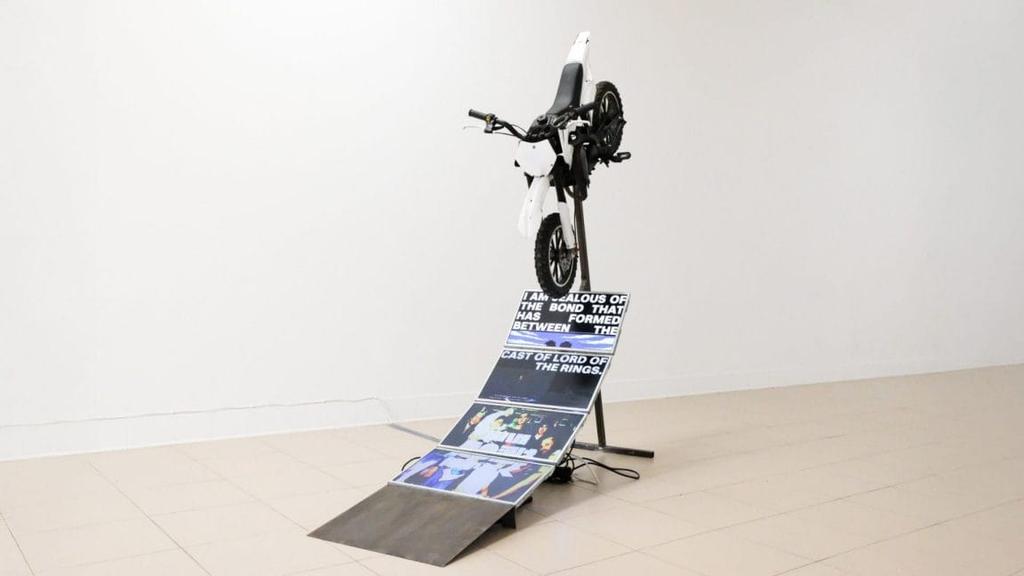 #LOWTECH
log.fakewhale.xyz/what-is-lowtec…