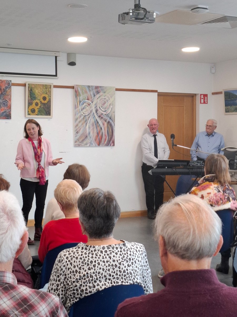 corkcitylibrary's tweet photo. Bishopstown Library celebrated Seachtain na Gaeilge with 'Caint agus Ceol'!
A fantastic afternoon celebrating our language and music, Séan Ó Sé and John JB White entertained a full gallery with stories and songs.
#BishopstownLibrary #CorkCityLibraries https://t.co/fkYUiApDvb